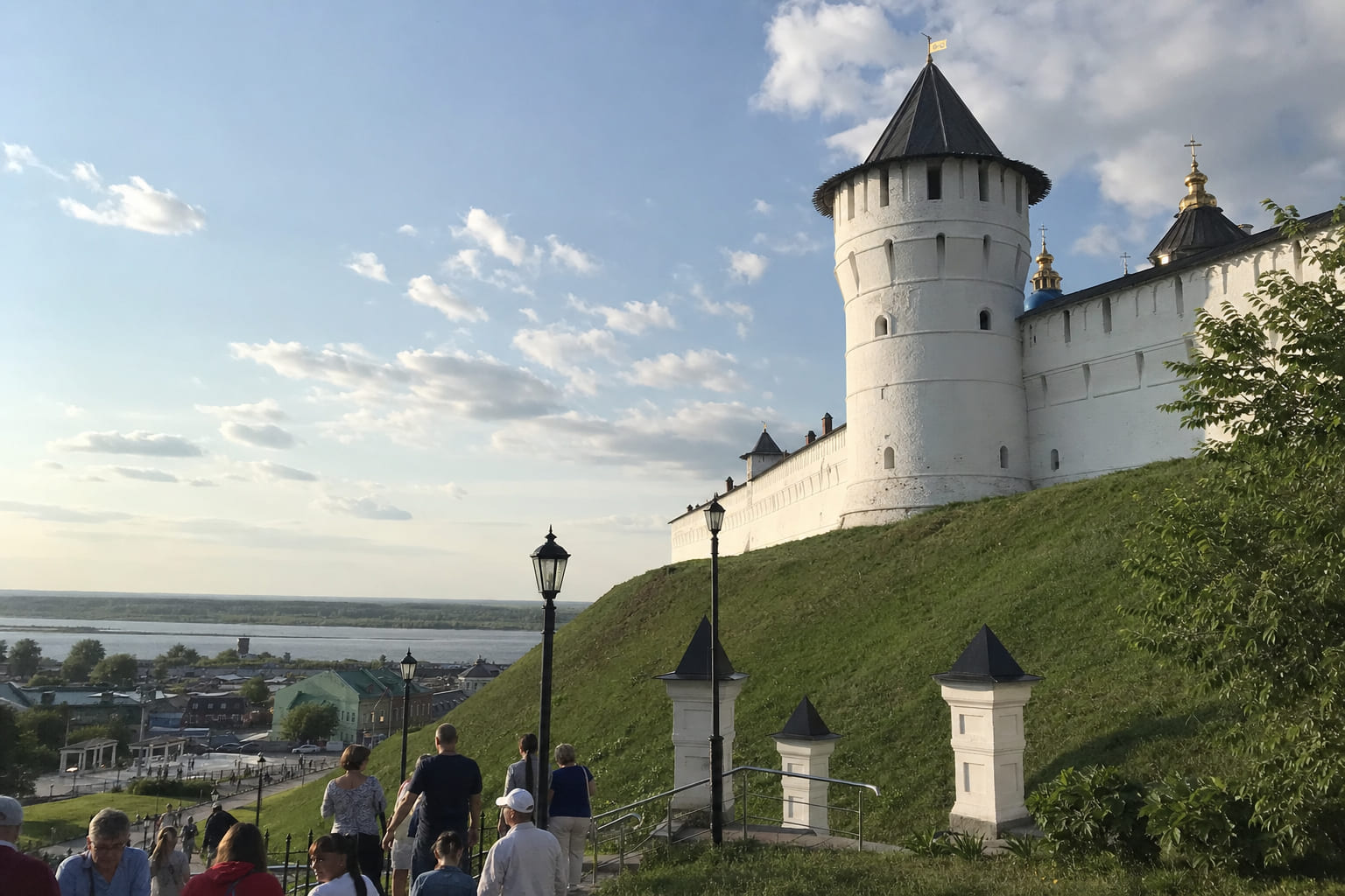 Популярные маршруты по России — Москва, СПб, Казань на выходные | AlpacaBag